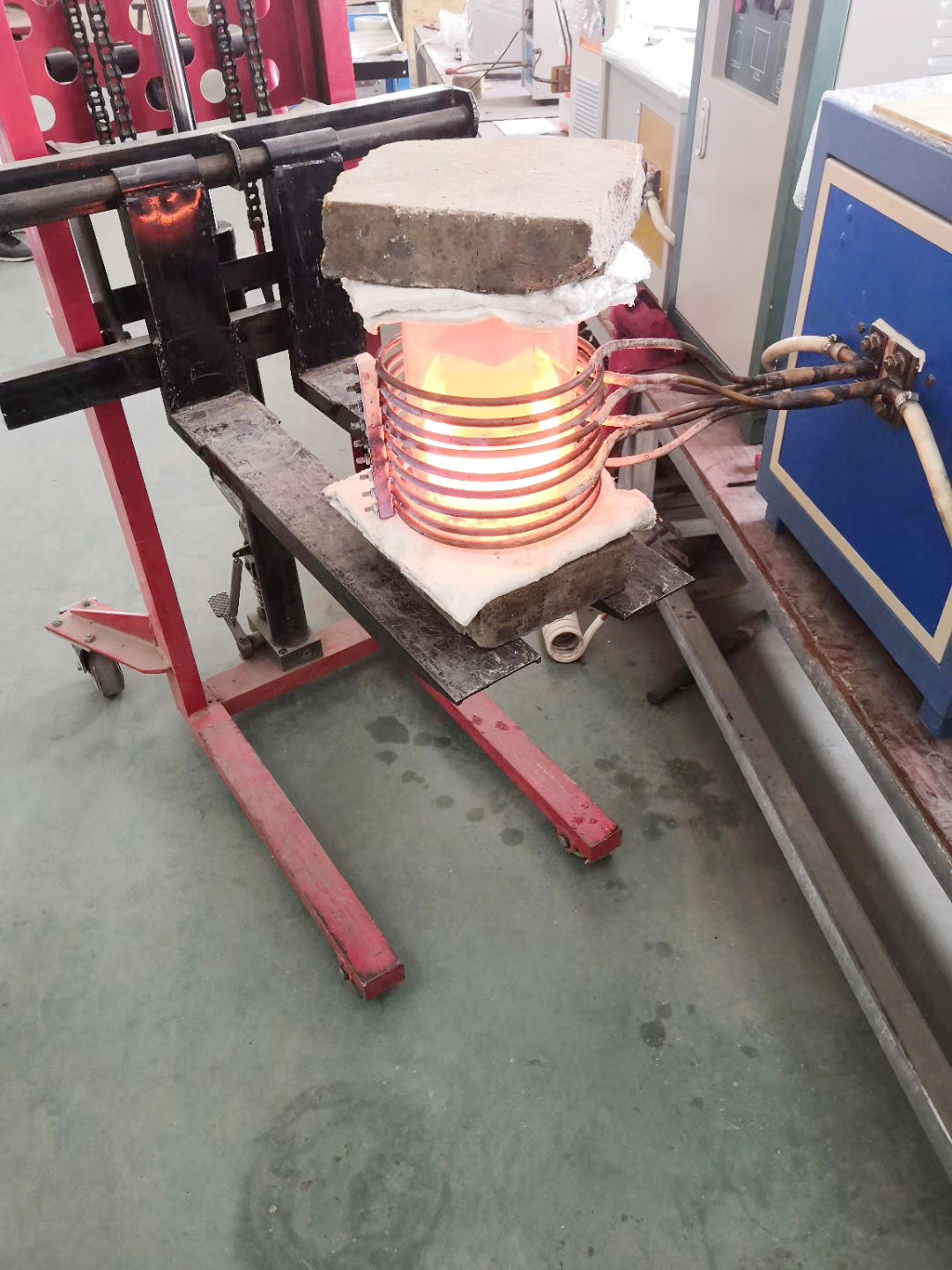 齒輪、鏈輪高頻設備 齒輪、鏈輪高頻設備